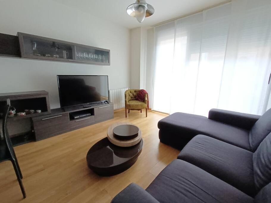 Alojamiento Centro Caceres Canovas Ngoại thất bức ảnh