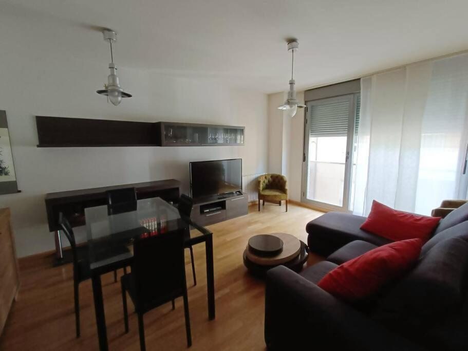 Alojamiento Centro Caceres Canovas Ngoại thất bức ảnh